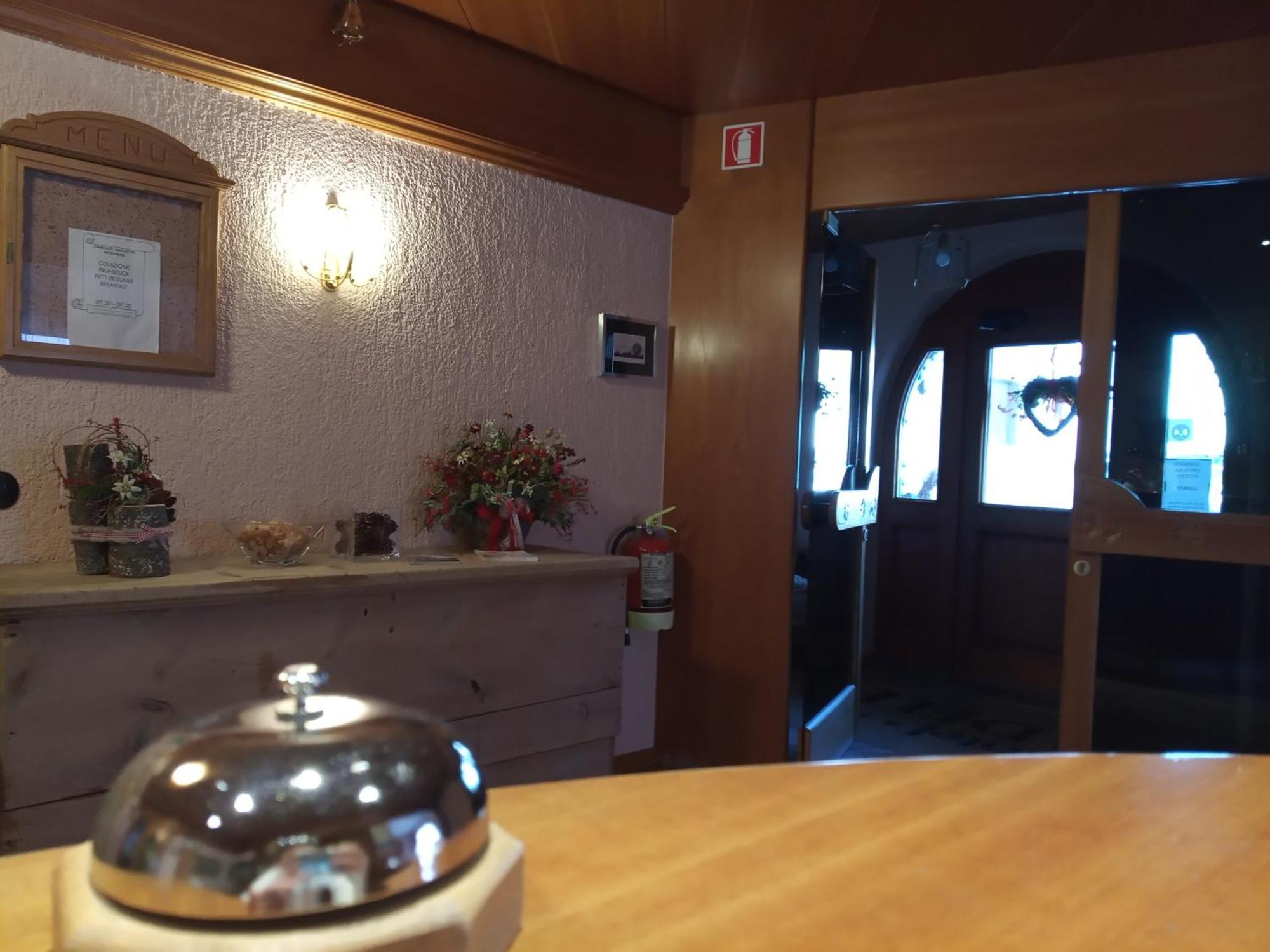 Hotel Adele Λιβίνιο Εξωτερικό φωτογραφία